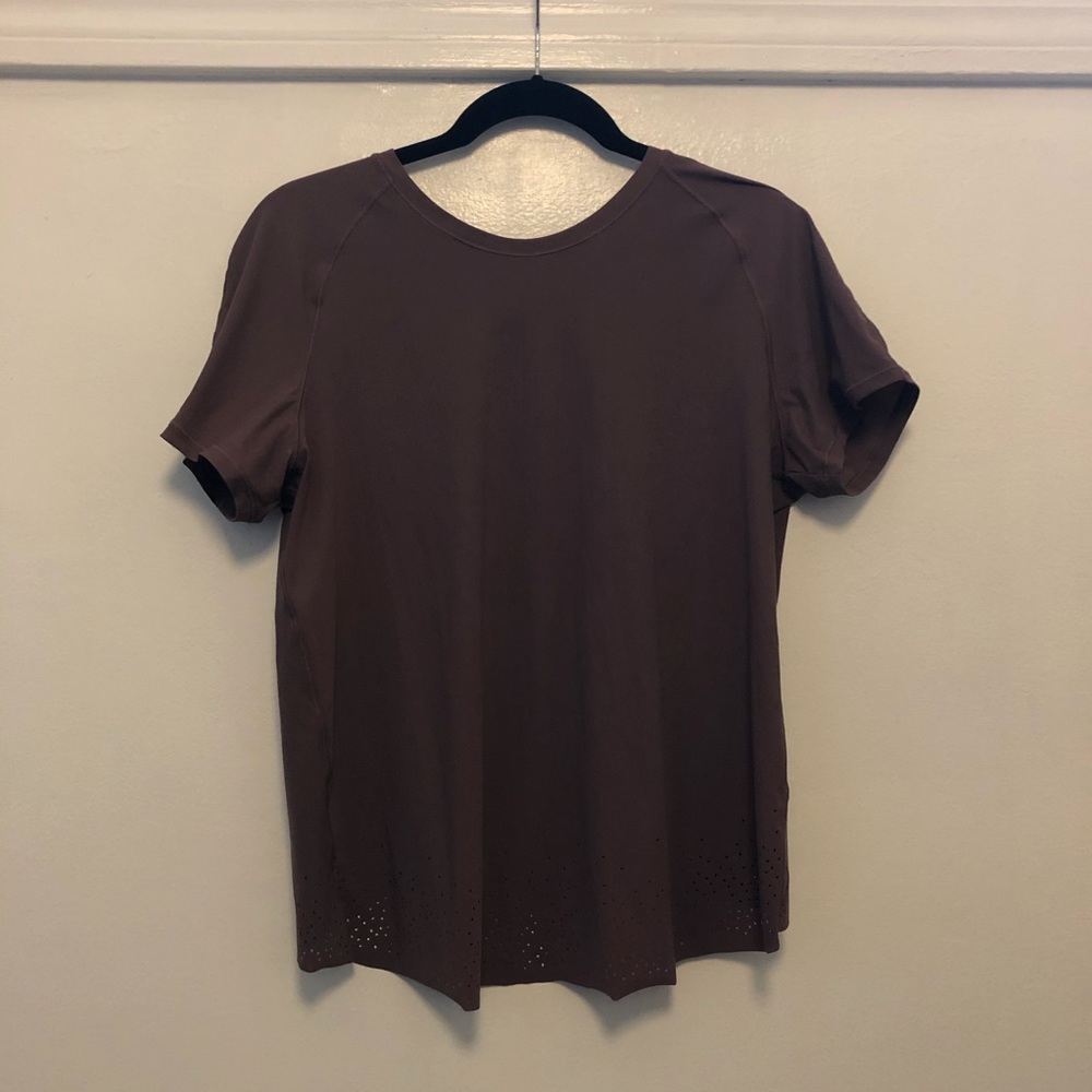 Lululemon lasercut shirt size 10